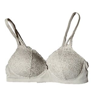 Maidenform Padded Bra Size Large